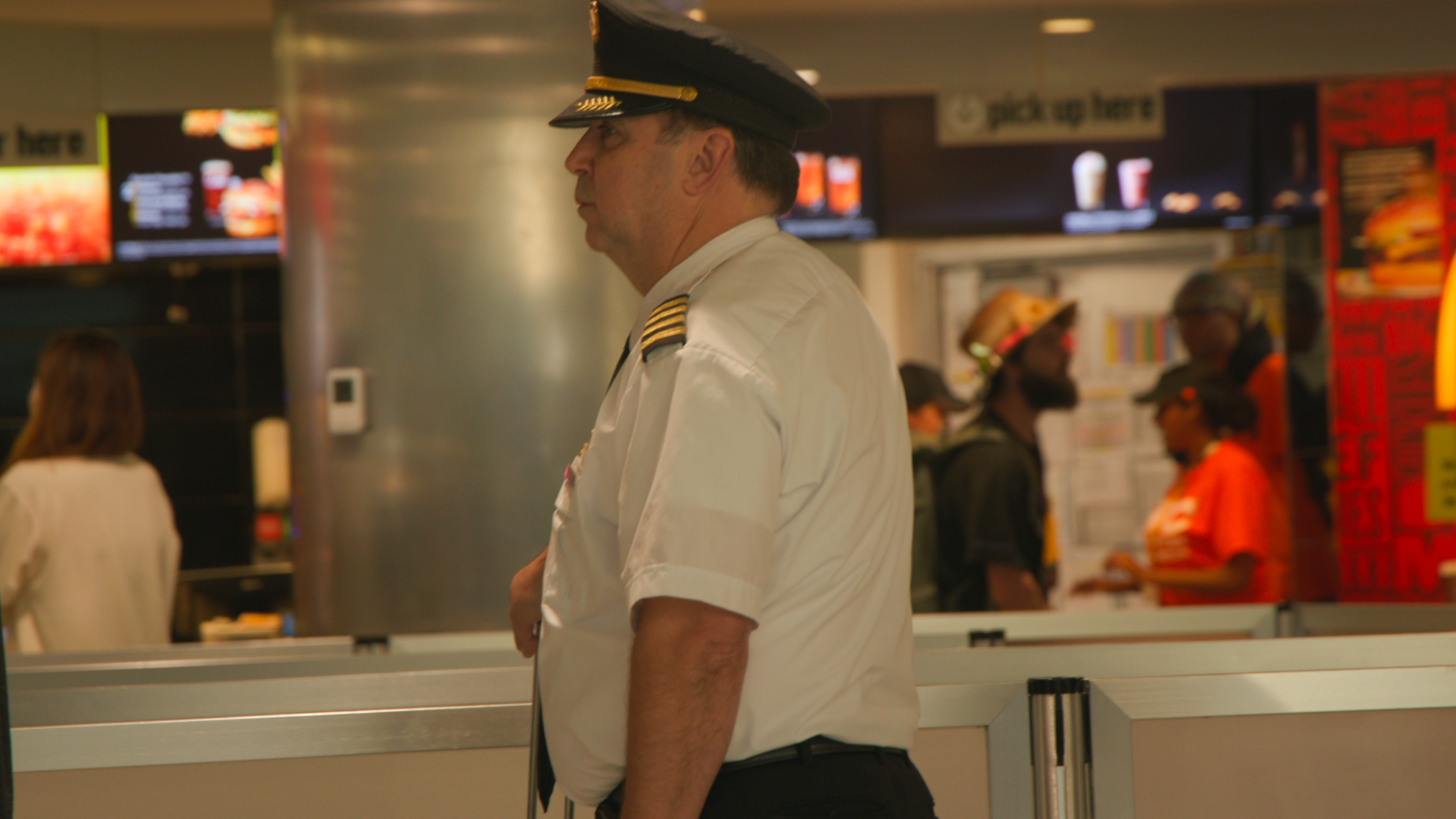 Scientists call on FAA to regulate cosmic radiation exposure for flight crews