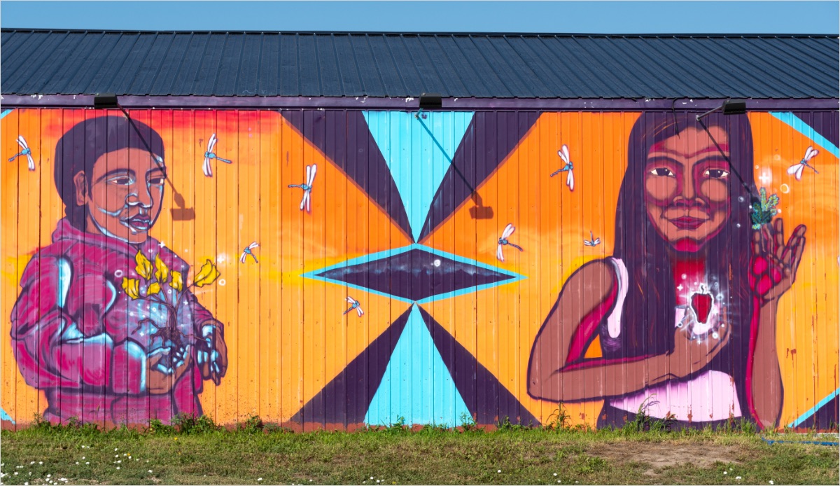 mural at the Thunder Valley Community Development Corporation