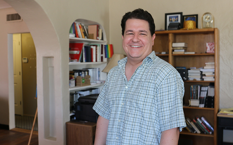 Chris Wojno is the vice president of the Humanist Society of Greater Phoenix. (Photo by Anna Copper/Cronkite News)
