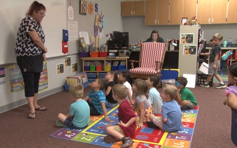 Buckeye school district expands preschool program | Cronkite News