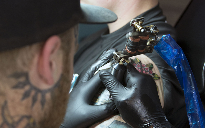 Lawmaker 'shocked' by lack of regulation in tattoo industry | Cronkite News