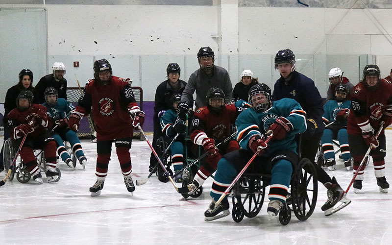 Arizona Coyotes help Chandler youth hockey team after gear was stolen