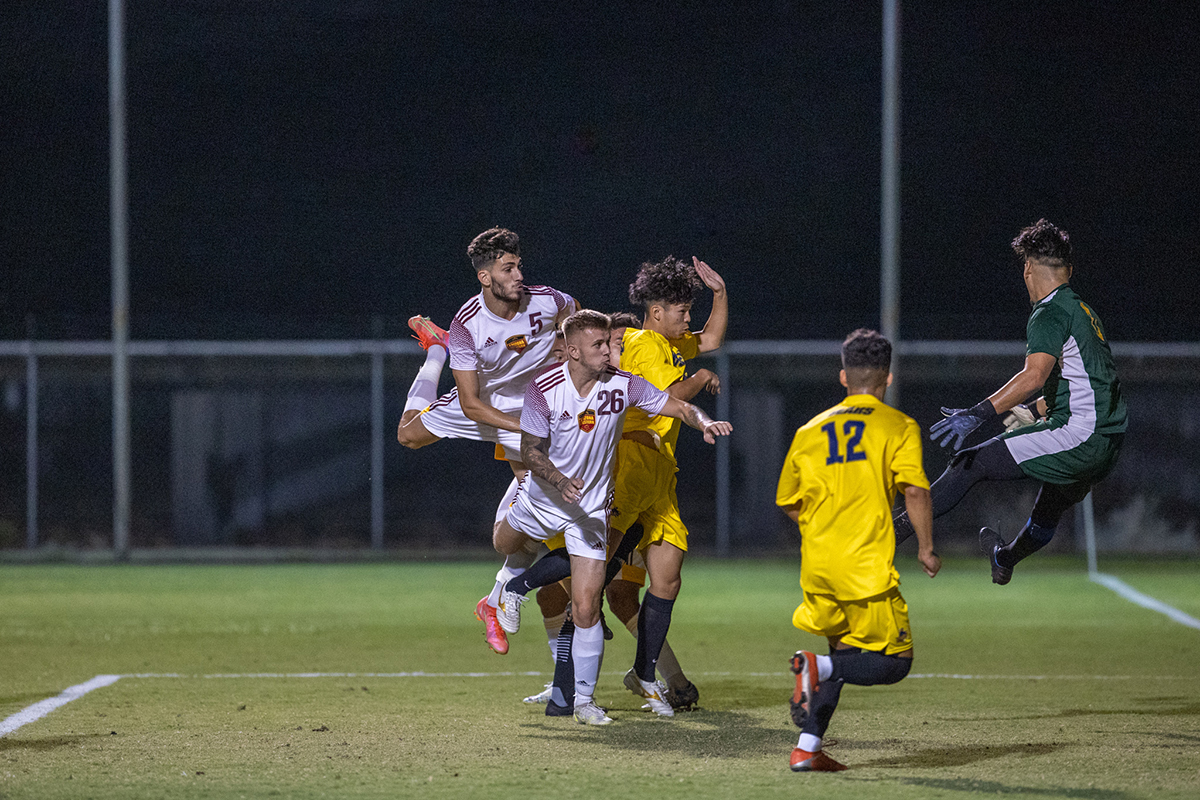 Players on the men’s soccer team at Arizona Western College come from around the globe, but despite cultural difference have united because of a common theme: a love for soccer. (Photo by James Franks/Cronkite News)
