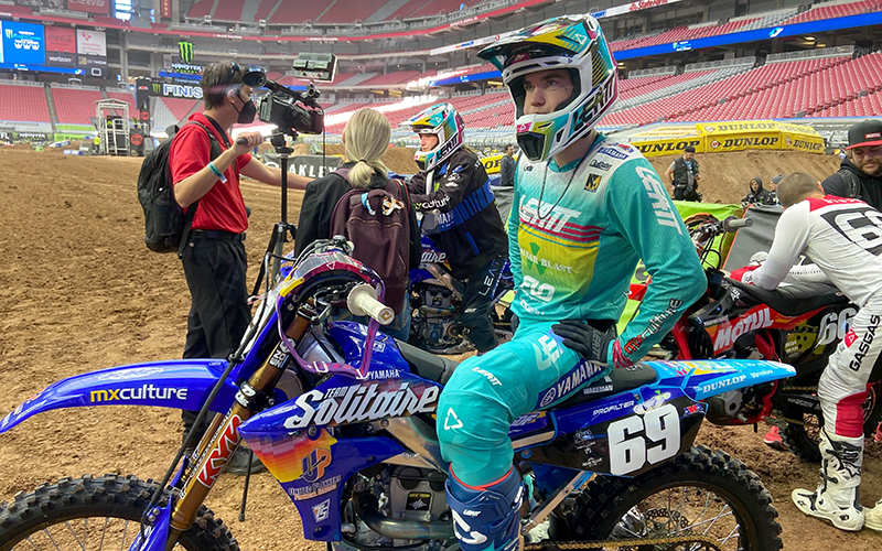 Glendale Team Solitaire makes small budget work in Monster Energy AMA Supercross