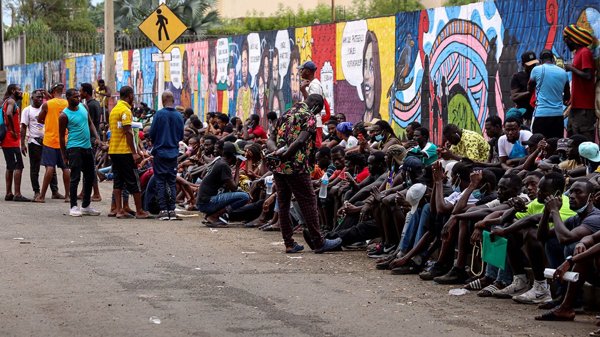 Thousands of migrants from Haiti and Africa are stuck in Tapachula, Mexico, waiting to receive the legal documents needed to travel to other parts of Mexico, the United States, and Canada. (Photo by Shahid Meighan/Cronkite Borderlands Project) 
