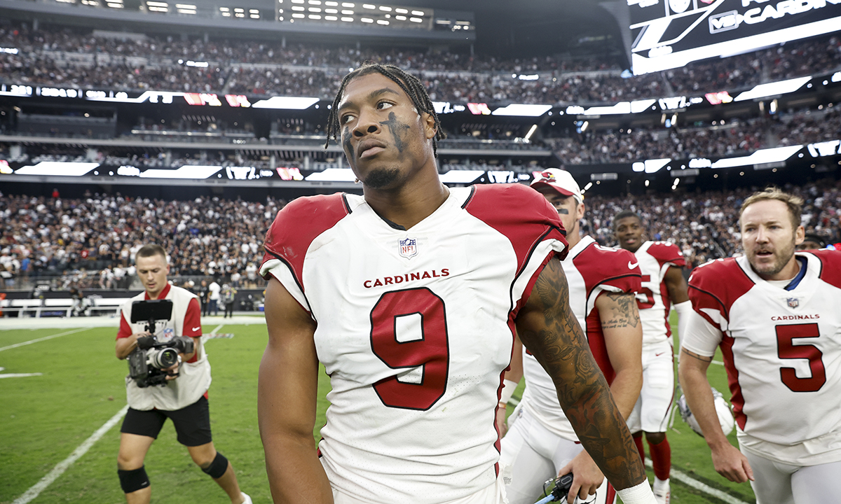 Cardinals LB Isaiah Simmons played a reduced role Sunday against the Raiders, but a game-defining hit showed his potential in a hybrid ‘Star’ role. (Photo by Michael Owens/Getty Images)

