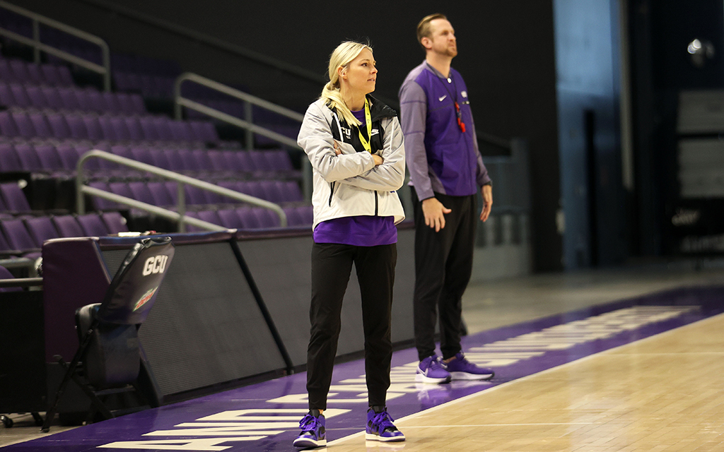 In her third season, GCU women's basketball coach Molly Miller has the Lopes on the cusp of a potential NCAA Division I Women's Basketball Tournament berth. (Photo by Brooklyn Hall/Cronkite News)