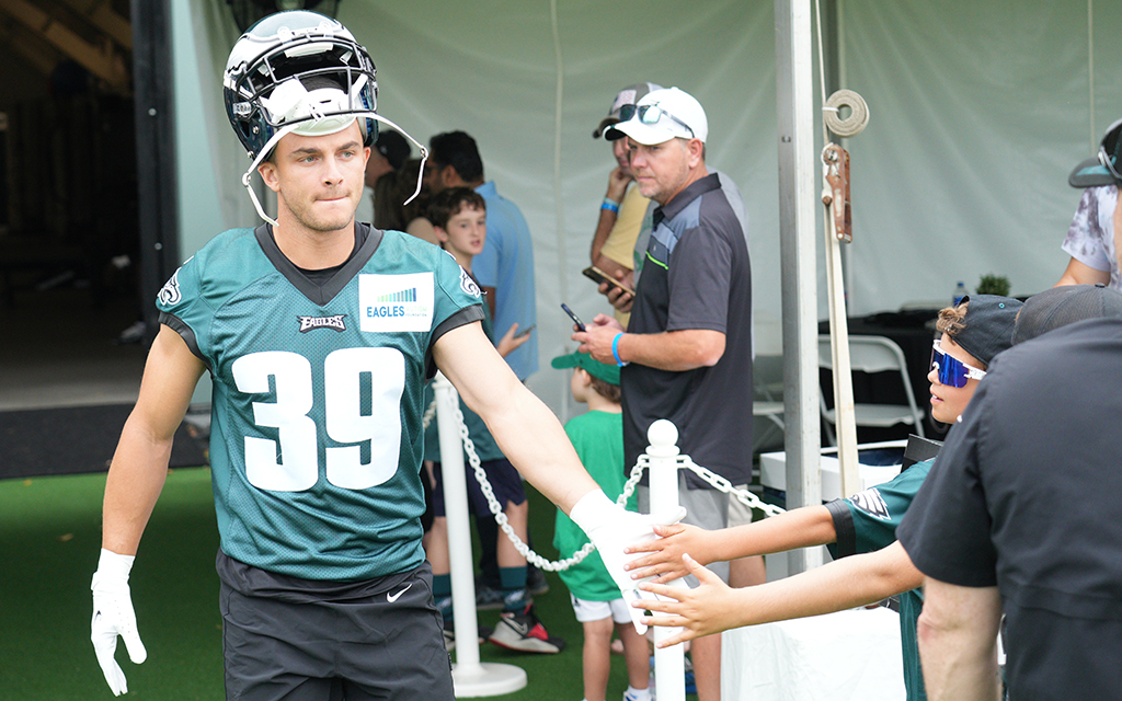 Devon Allen, seen here at Philadelphia Eagles training camp last August, made the team's practice squad after a five-year hiatus from football. (Photo by Andy Lewis/Icon Sportswire via Getty Images)