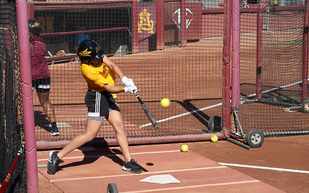 ASU outfielder Jazmine Hill takes batting practice in preparation for Thursday's start to the season at the San Diego State Season Kickoff. Hill earned Softball America preseason third team All-American honors. (Photo by Kade Cameron/Cronkite News)
