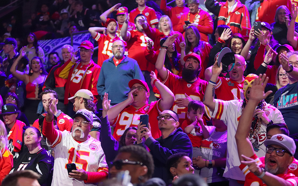 Kansas City Chiefs (and Philadelphia Eagles) fans arrived in droves Monday at Footprint Center to attend Opening Night. (Photo by Reece Andrews/Cronkite News)
