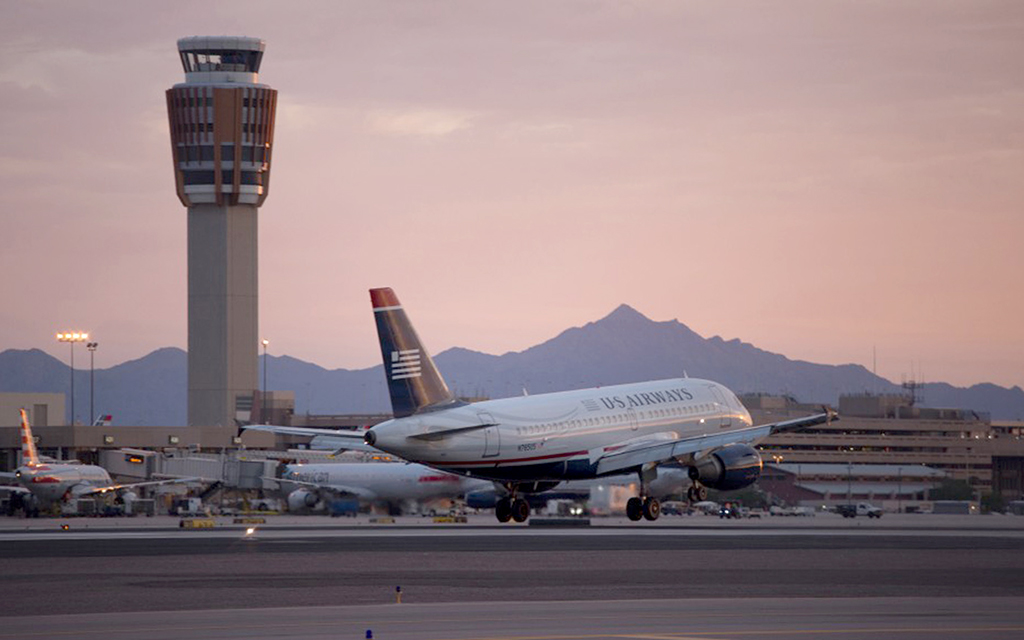 A complaint filed by Phoenix and operators of Phoenix Sky Harbor International Airport claims Tempe broke its contract by approving residential development near the airport. (File photo by Coleton Berry/Cronkite News)