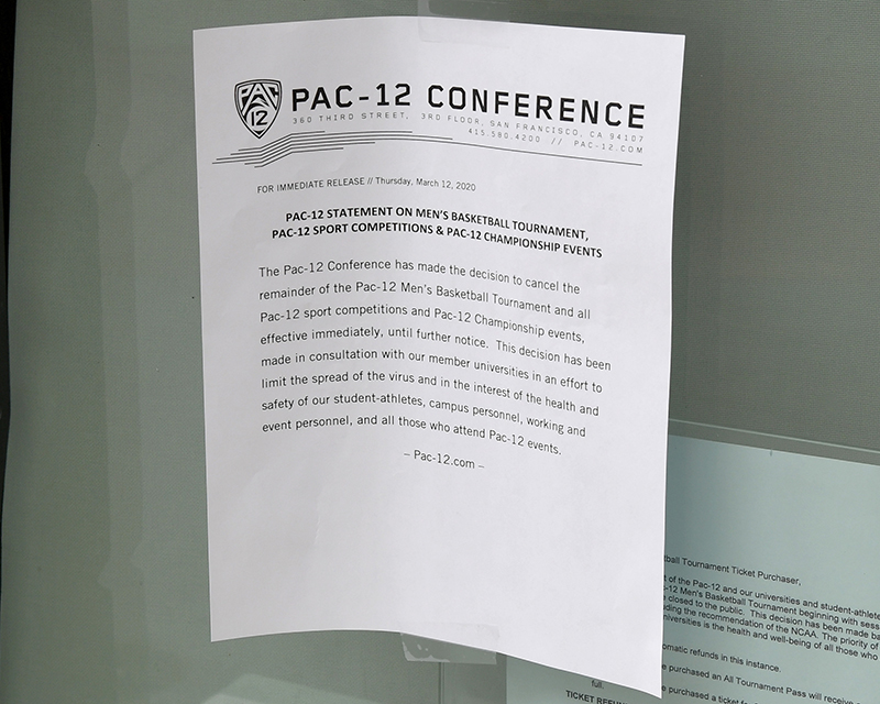 This is the message fans saw when they tried to buy tickets at T-Mobile Arena for the 2020 Men’s Pac-12 Basketball Tournament. (Photo by Ethan Miller/Getty Images)