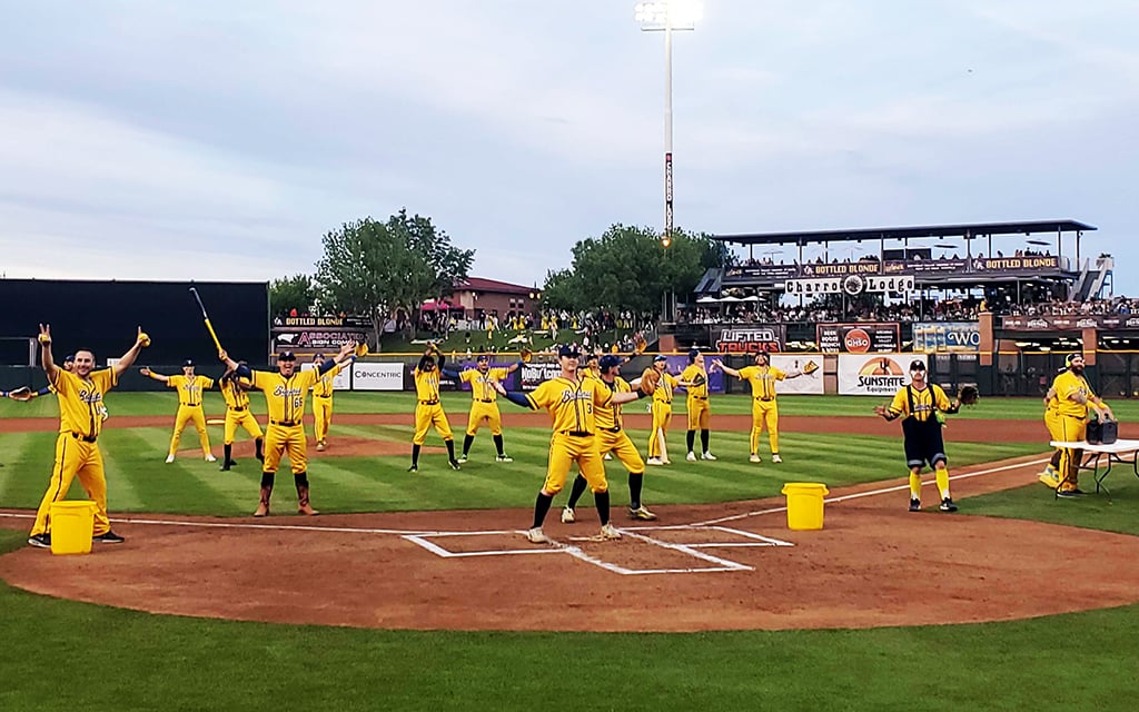 The Savannah Bananas split their two games last weekend in Scottsdale and Peoria, but the final results came second to the overall experience for fans and players. (Photo by John Busker/Cronkite News)