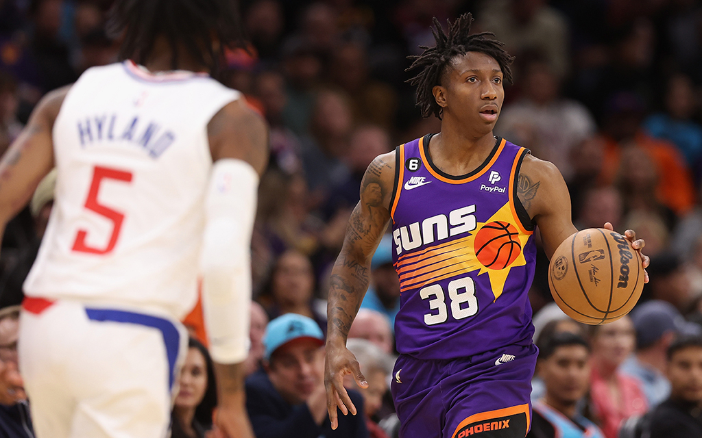 Phoenix Suns guard Saben Lee attended Corona del Sol High School in Tempe, where he dedicated countless hours to his craft with the help of his father and became a two-time first-team All-State selection before signing to play at Vanderbilt. (Photo by Christian Petersen/Getty Images)