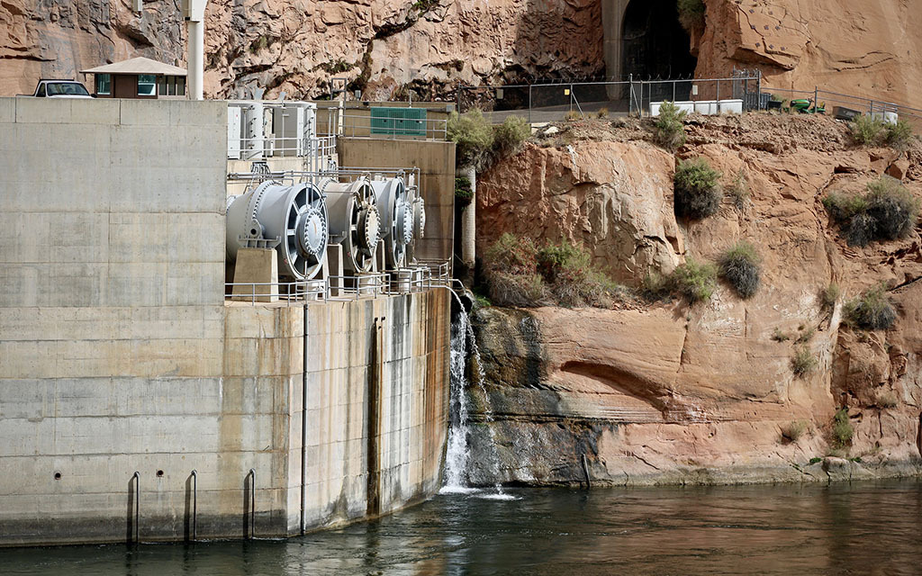 Lake Powell release through Grand Canyon to help Colorado River corridor