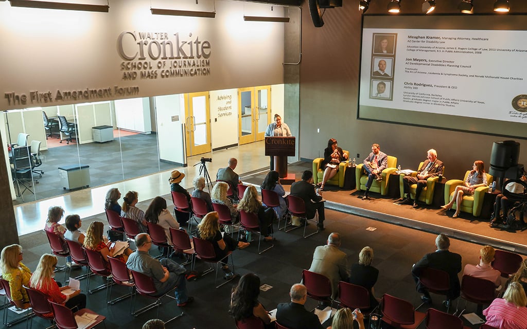 State legislators and disability advocates attend a legislative town hall to discuss Arizona’s guardianship process and offer alternatives for consideration in the next legislative session. (Photo by Evelin Ruelas/Cronkite News)