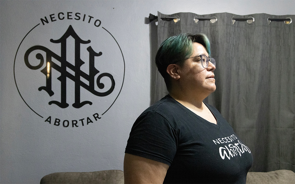 Vanessa Jiménez runs an abortion pill network called Necesito Abortar from her home in Monterrey, Mexico. Jiménez has an informal network of family and friends who take pills into the United States during visits over the border. (Photo by April Pierdant/News21)
