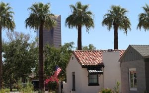 The downtown Phoenix skyline overlooks homes in the Willo Historic District in Phoenix on Sept. 6, 2023. (Photo by Kevinjonah Paguio/Cronkite News)