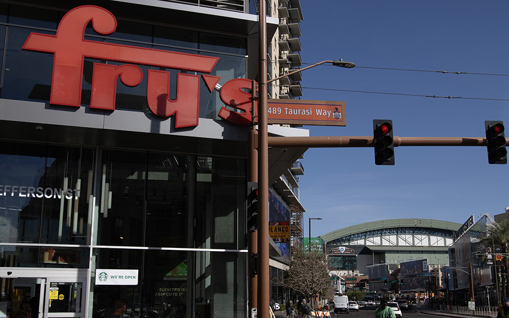 Fry’s became the first grocery store in the downtown core in 2019 and is steps from Chase Field. (Photo by Hunter Fore/Cronkite News)