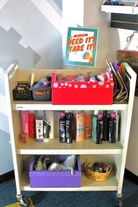 One·n·ten supplies toiletries and books for youth to take if needed at the youth center in Phoenix. (Photo by <a href="https://cronkitenews.azpbs.org/people/oakley-seiter/" rel="noopener" target="_blank">Oakley Seiter</a>/Cronkite News)