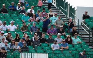 Even though it was mostly amateurs playing in pro-am Monday, fans at 16 still enjoyed heckling the competitors. (Photo by Bennett Silvyn/Cronkite News)