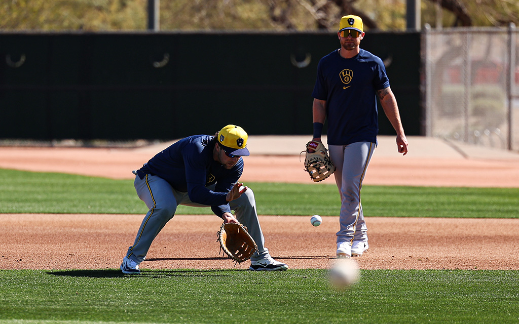 Slugger Rhys Hoskins joins the Milwaukee Brewers, aiming to boost their home run production after finishing 24th in the league in 2023. (Photo by Ethan Briggs/Cronkite News)
