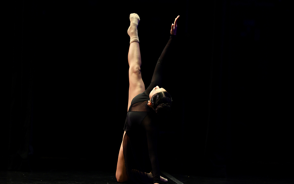 Betzy Martinez, 19, performs at the Youth America Grand Prix international student ballet scholarship competition on Feb. 10, 2024. (Photo by Marnie Jordan/Cronkite News)