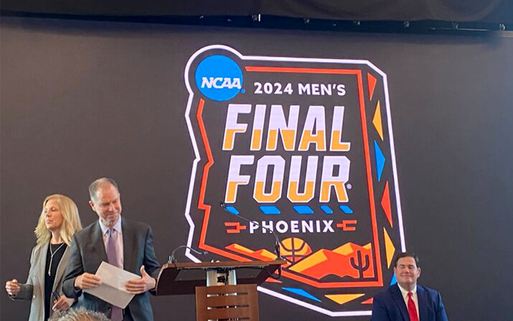 Collegiate basketball programs across the country eagerly await Selection Sunday as teams, including the University Arizona, eagerly anticipate their NCAA tournament seeding and matchups. (File photo by Nikash Nath/Cronkite News)