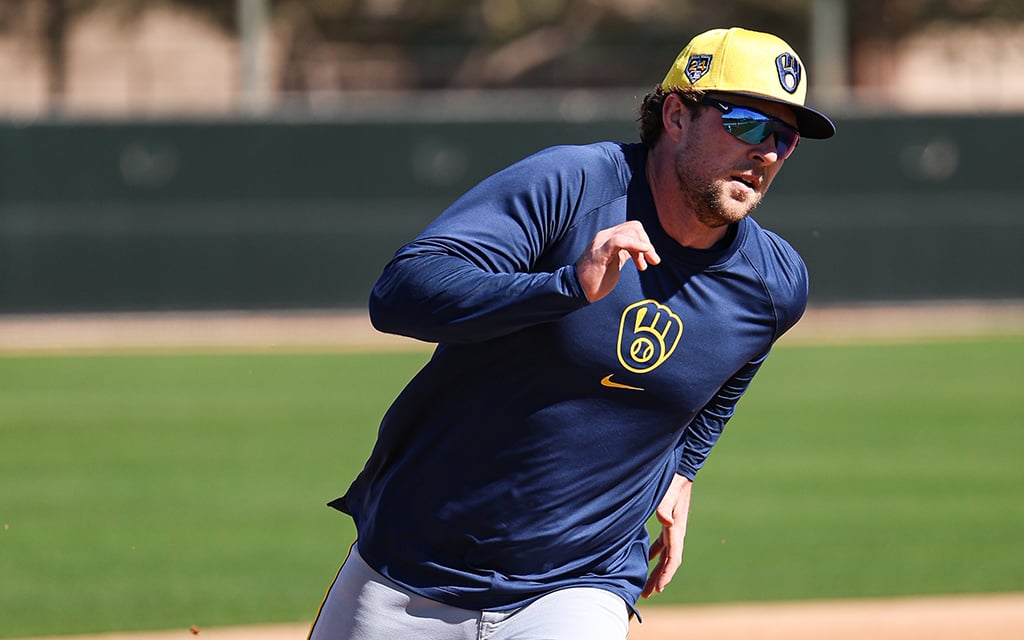 Former Philadelphia Phillies standout Rhys Hoskins embraces a new chapter in his career with the Milwaukee Brewers. (Photo by Ethan Briggs/Cronkite News)