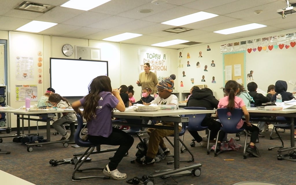 Students at Lowell Elementary School sit in class in Phoenix on Feb. 8, 2024. Principal Dana Ramos says teaching students to tell time is still important and part of the state curriculum. (Photo by RipLey-Simone Kennebrew/Cronkite News)
