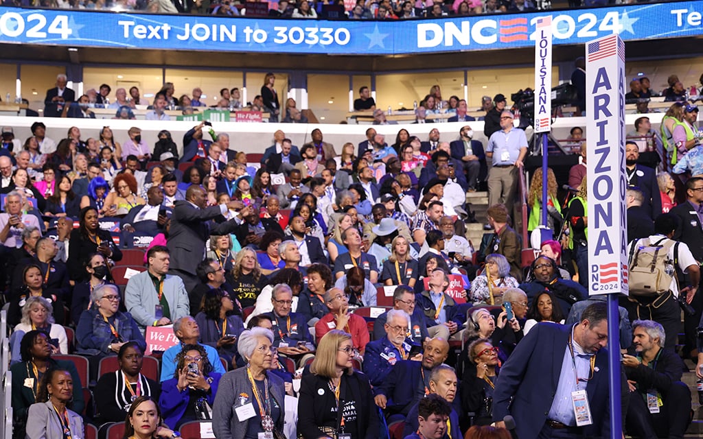 Arizona delegates at the United Center in Chicago on Day 1 of the 2024 Democratic National Convention, Aug. 19, 2024. (Photo by Kelechukwu Iruoma/Cronkite News)