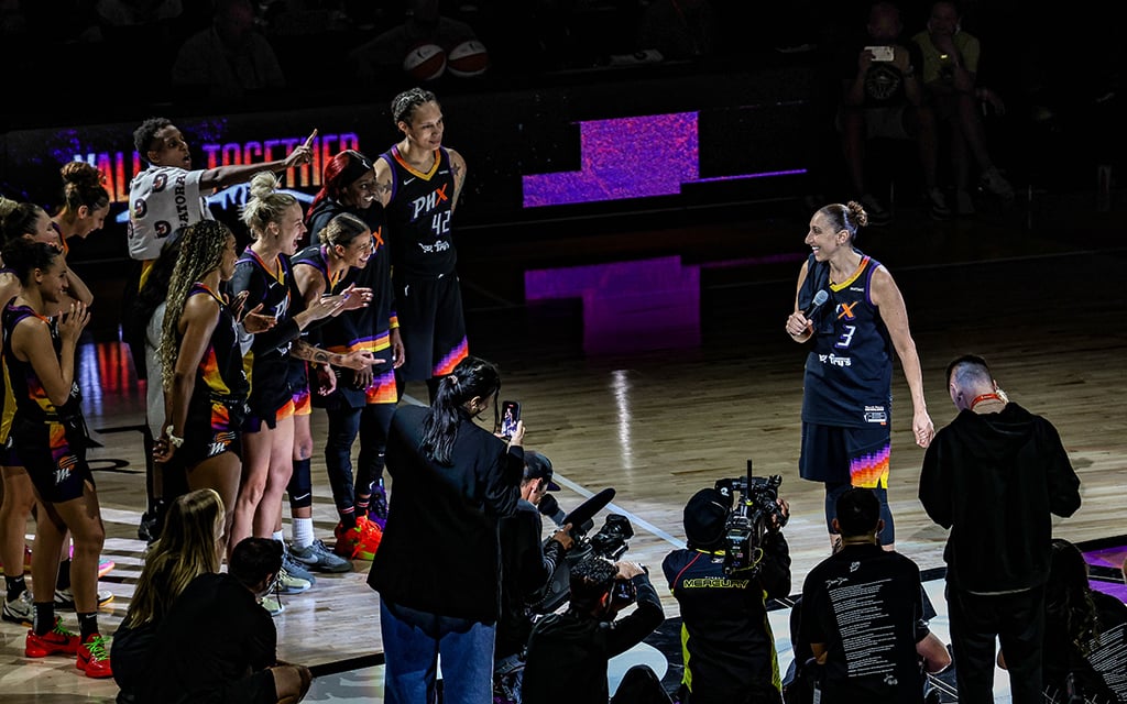 Diana Taurasi shares gratitude toward her Phoenix Mercury teammates after Thursday's regular-season finale against the Seattle Storm at Footprint Center. (Photo by Spencer Barnes/Cronkite News)