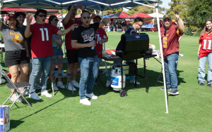 Cardinals fans having fun