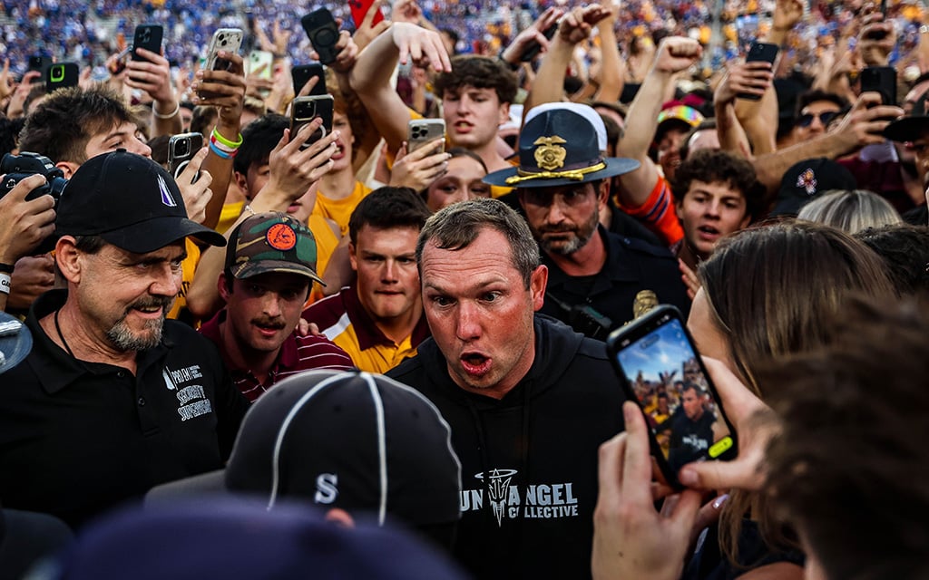 Bill comes due: ASU football fined $25,000 for failing to keep fans from  storming field during BYU victory