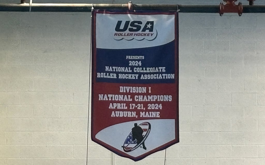 GCU roller hockey’s ‘Miracle on Tile’ immortalized with championship banner, rings at Peoria Sportsplex