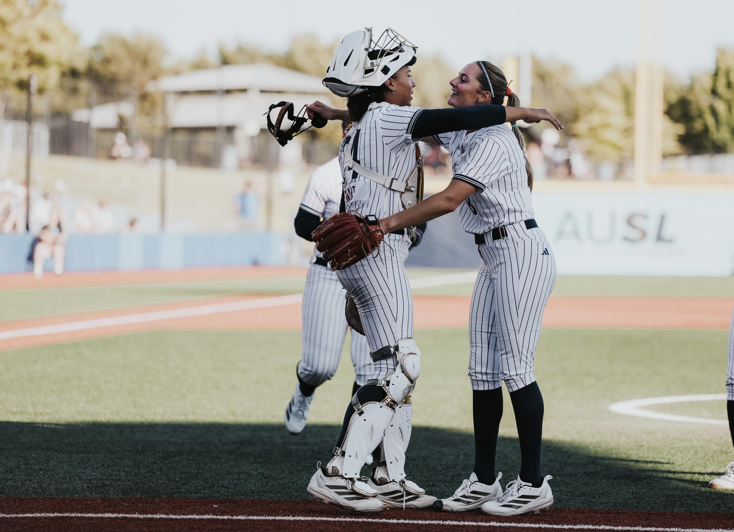 From Rivals to Roommates: Former ASU, Arizona softball standouts forge bond as pro teammates
